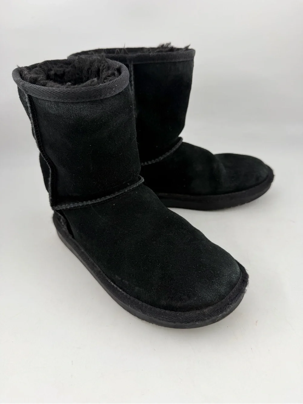 Koolaburra by Ugg Kids Koola Short -SZ 1- Black Suede Winter Snow Boots